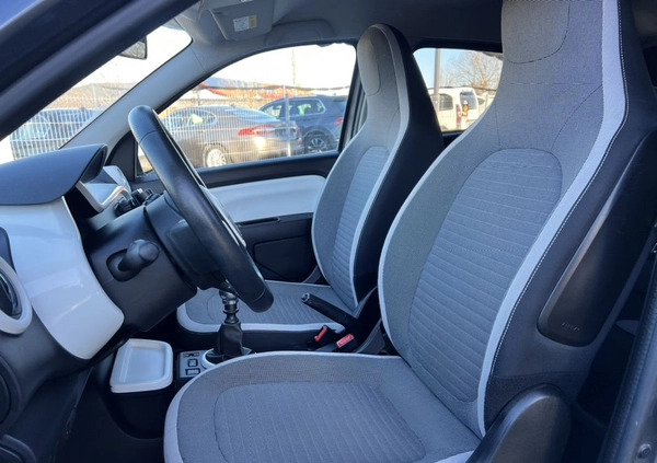 Renault Twingo cena 37900 przebieg: 28000, rok produkcji 2019 z Bielsko-Biała małe 67